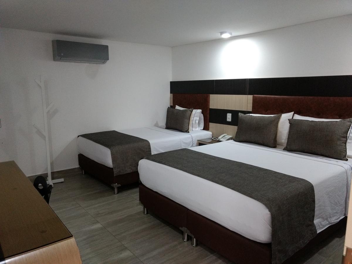 Hotel Parque 70 Medellín Dış mekan fotoğraf