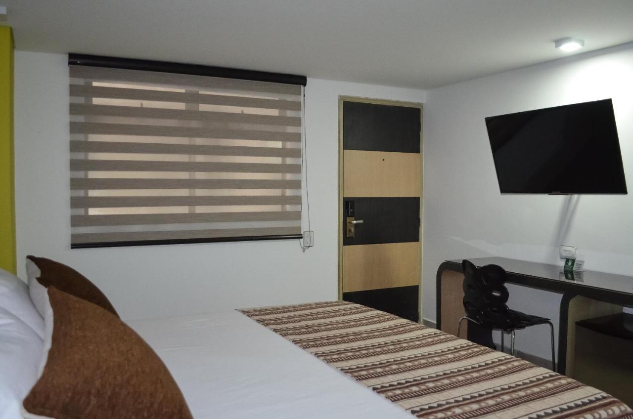 Hotel Parque 70 Medellín Dış mekan fotoğraf