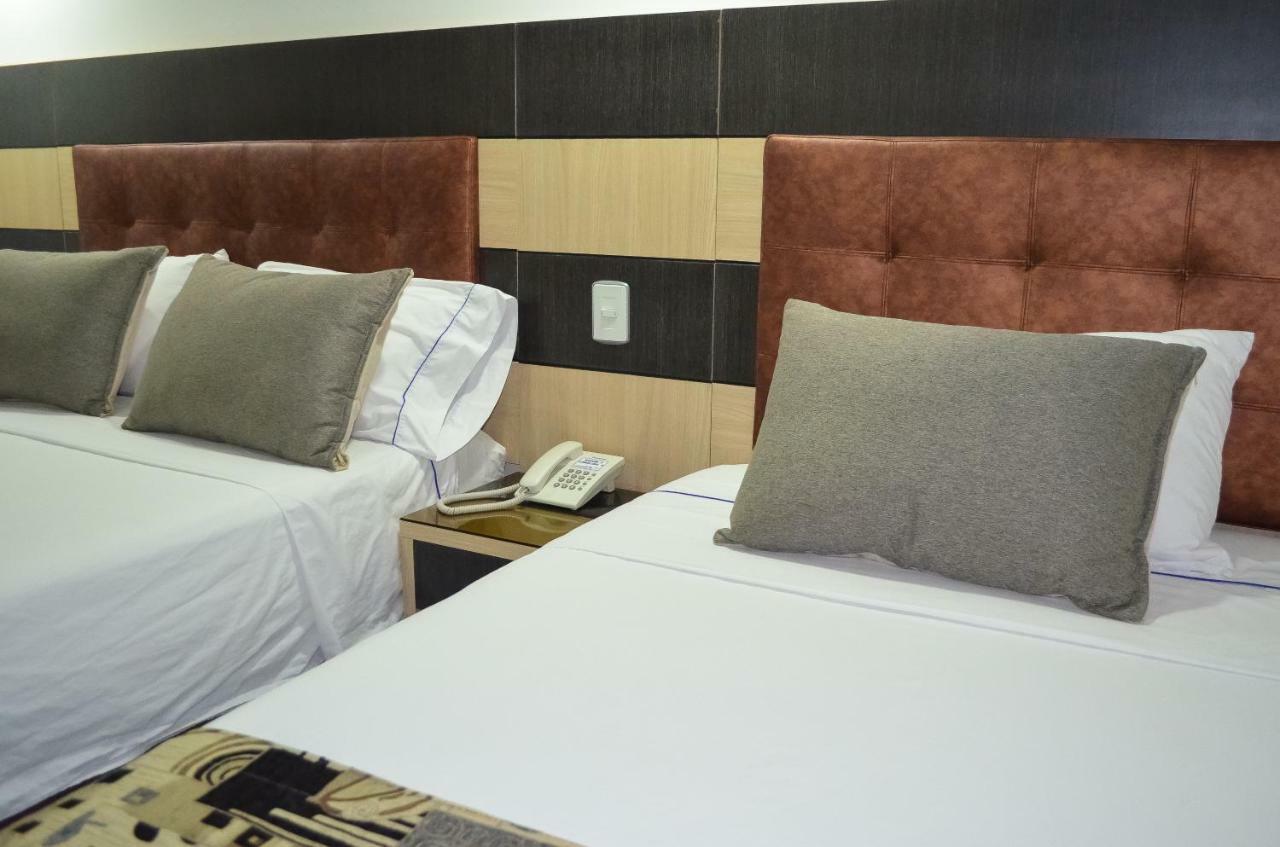Hotel Parque 70 Medellín Dış mekan fotoğraf