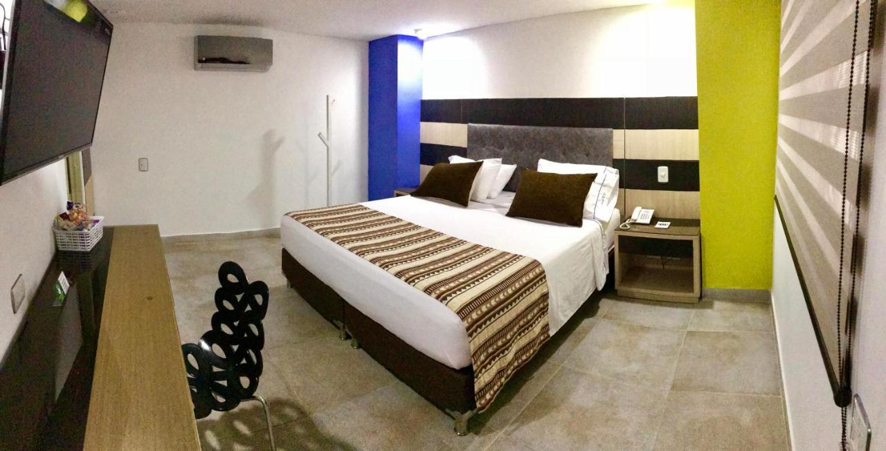 Hotel Parque 70 Medellín Dış mekan fotoğraf