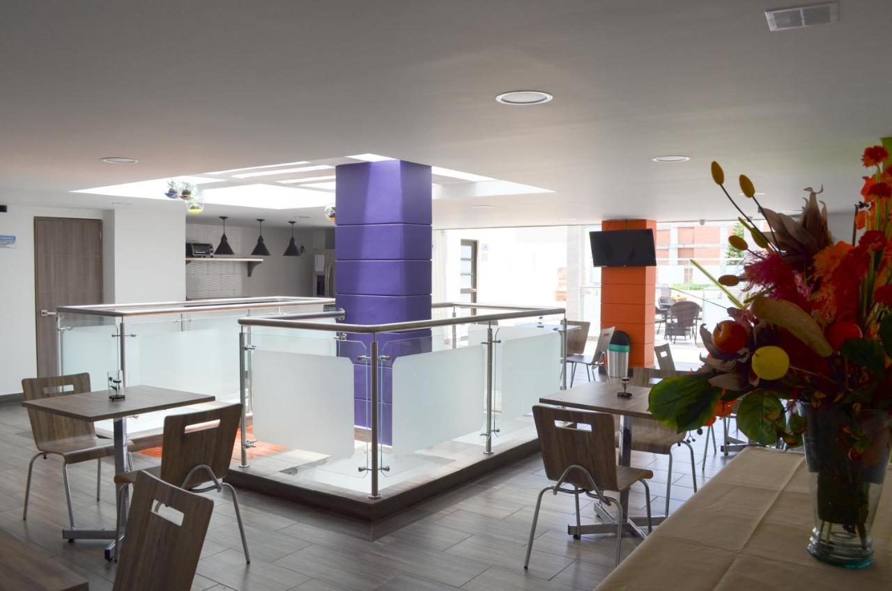Hotel Parque 70 Medellín Dış mekan fotoğraf